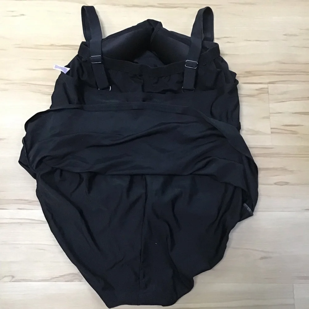 Merona Black One Piece Ruched Skirted Swimsuit 20W‎